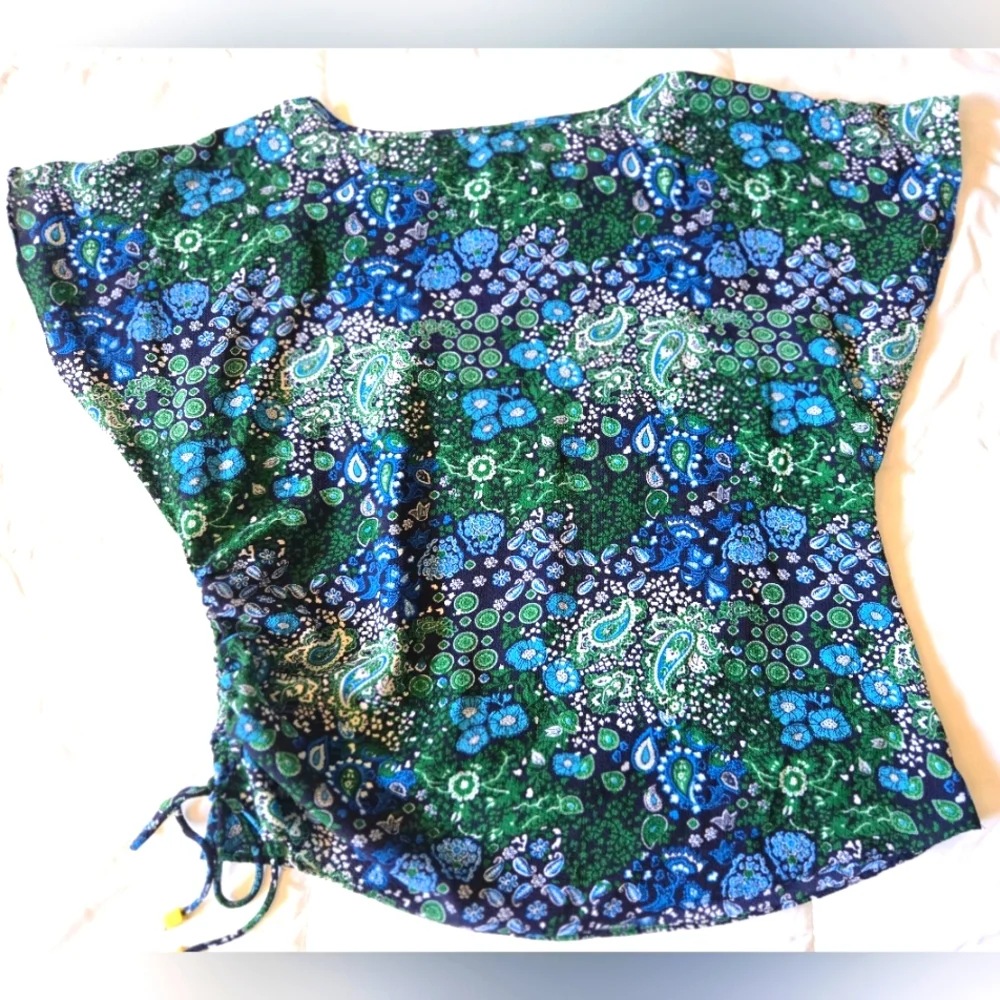Michael Kors Green and Blue Paisley Boxy Short Sleeve Top Size Medium